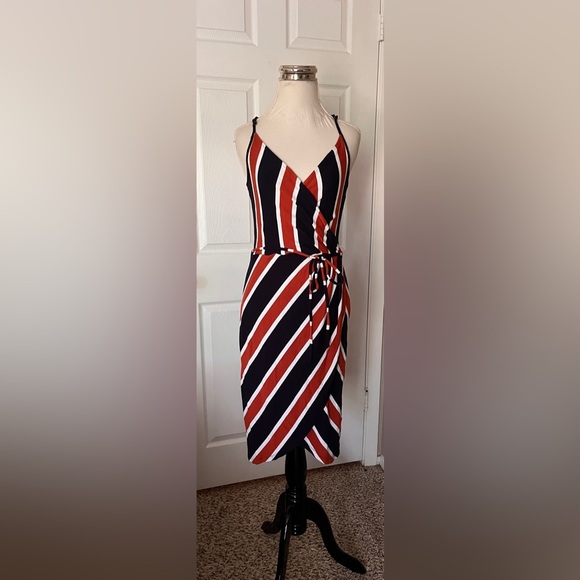 Market & Spruce Dresses & Skirts - Market & Spruce Annora‎ Faux Wrap Knit Dress